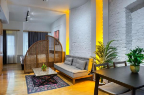 Mayer Loft Suites